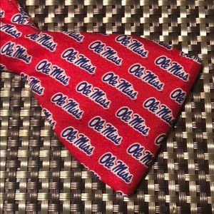 Ole Miss Bow Tie